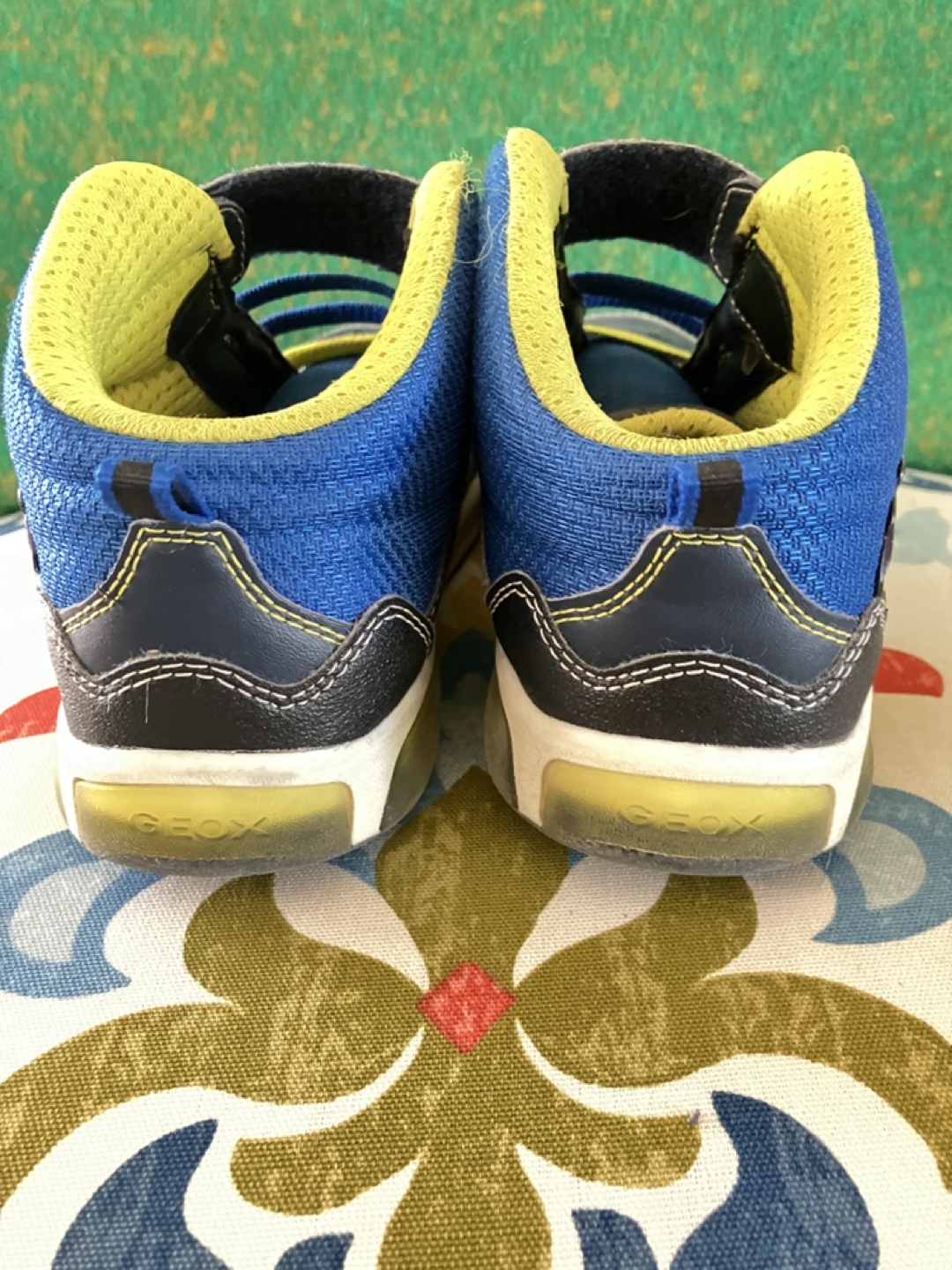 Geox Kids' Size 3 Blue & Green Light-Up Sneakers - photo 2