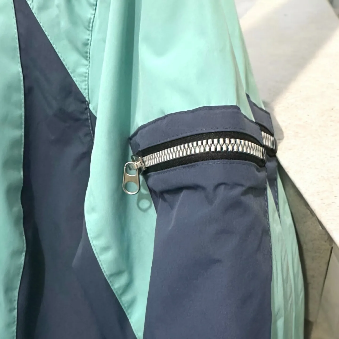 Like New|Free Country teal, navy hooded jacket waterproof,wind image indicator(6)
