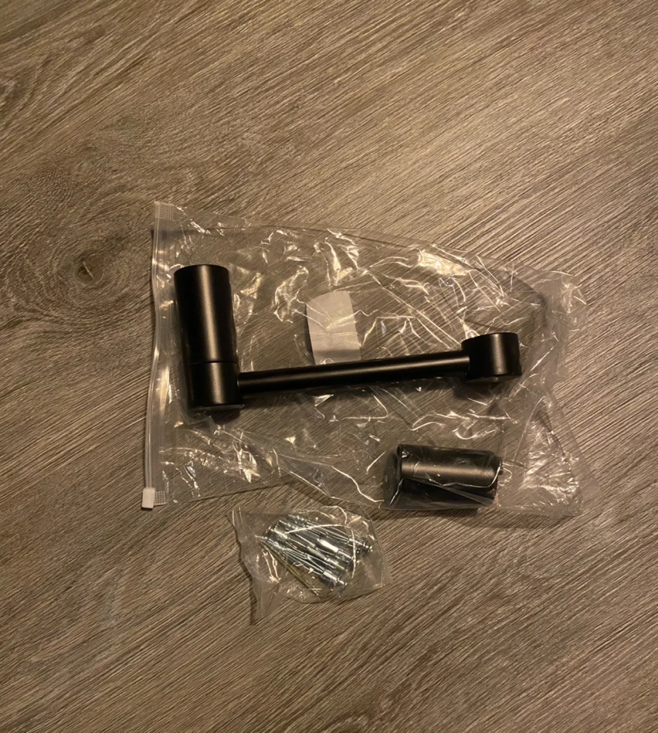 BNIP Moen toilet paper holder thumbnail