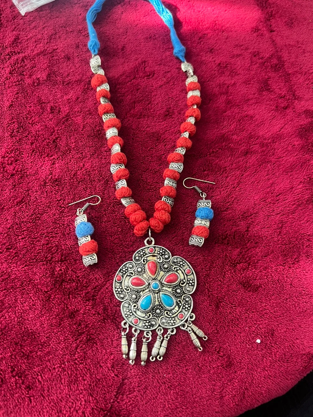 Oxidized Silver Necklace Sets with Earrings image indicator(4)