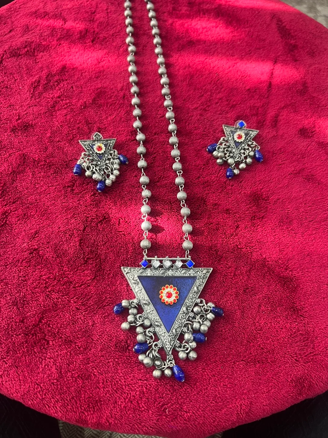 Oxidized Silver Necklace Sets with Earrings image indicator(8)