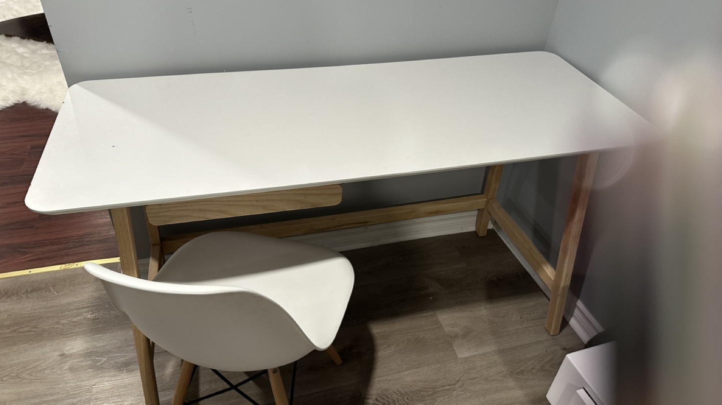 White  Desk with Chair