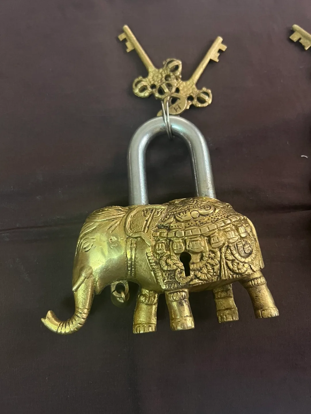Brass Animal Padlocks with Keys - Lion, Elephant, Turtle image indicator(3)