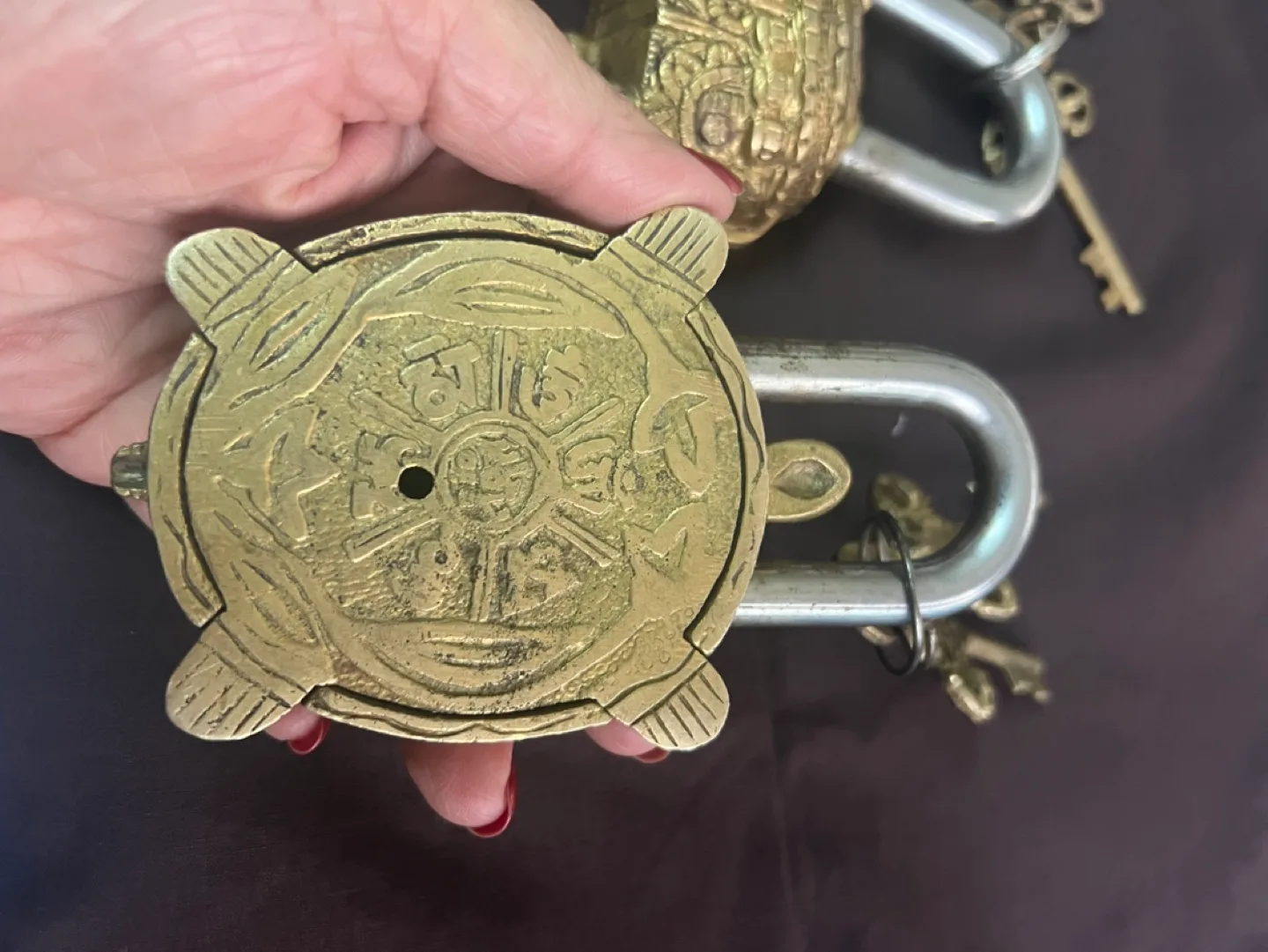 Brass Animal Padlocks with Keys - Lion, Elephant, Turtle image indicator(8)