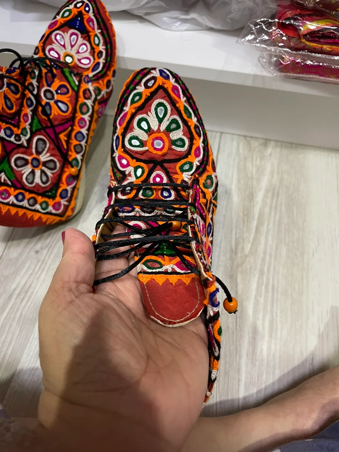 Hand-Embroidered Indian Boots image indicator(6)