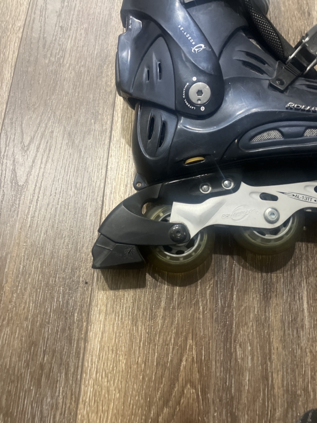 **FREE DELIVERY** Rollerblade Inline Skates. Size: 9, 9-5, 10 - photo 2