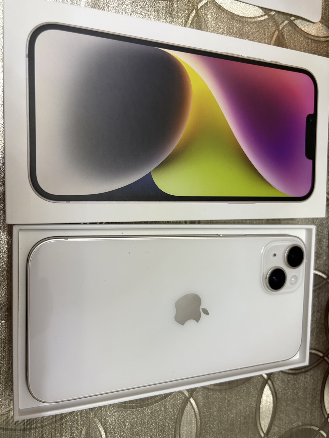 iPhone 14 plus in excellent condition - photo 2