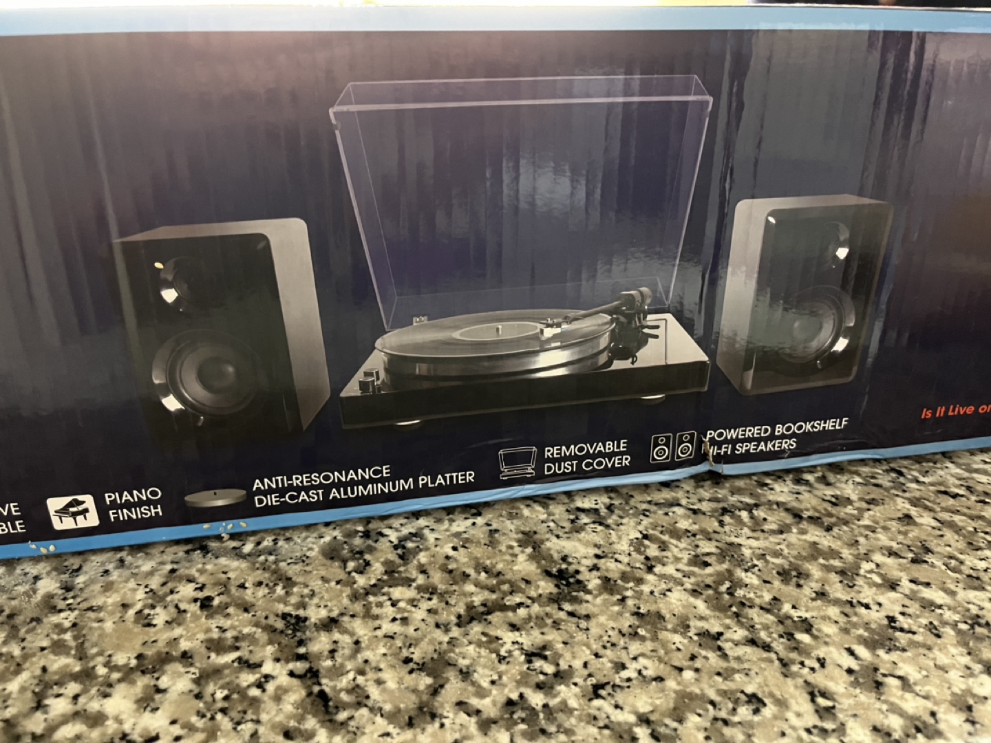 BRAND NEW Belt Drive Bluetooth Turntable & Stereo Shelf Speakers