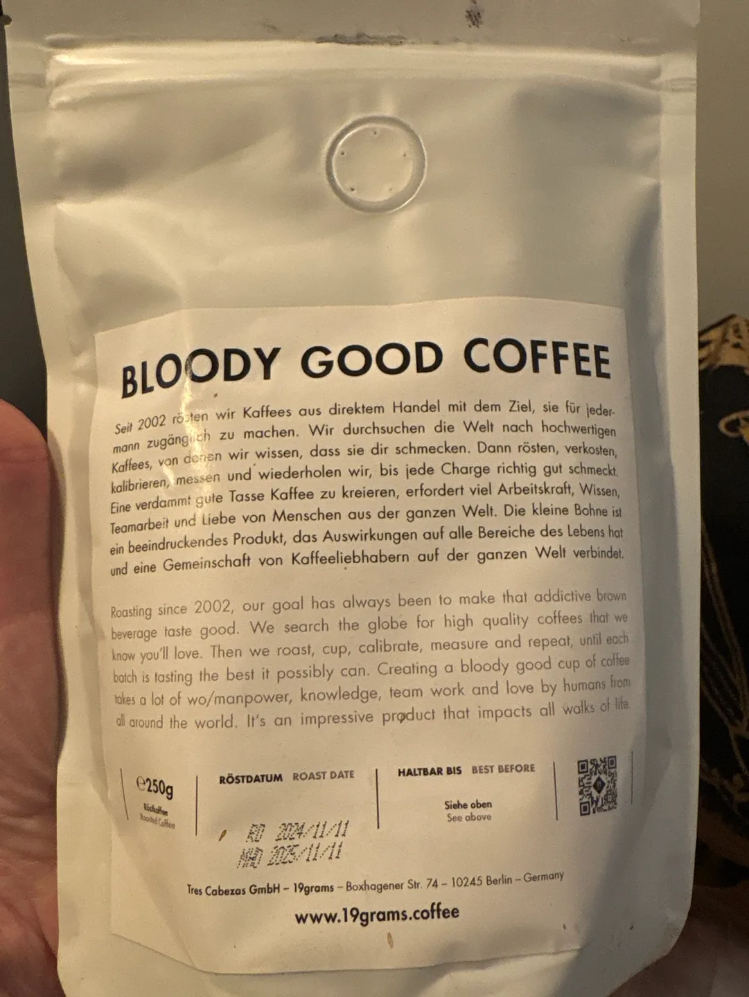 Bloody Good Coffee Christmas Coffee - 250g Bag image indicator(2)