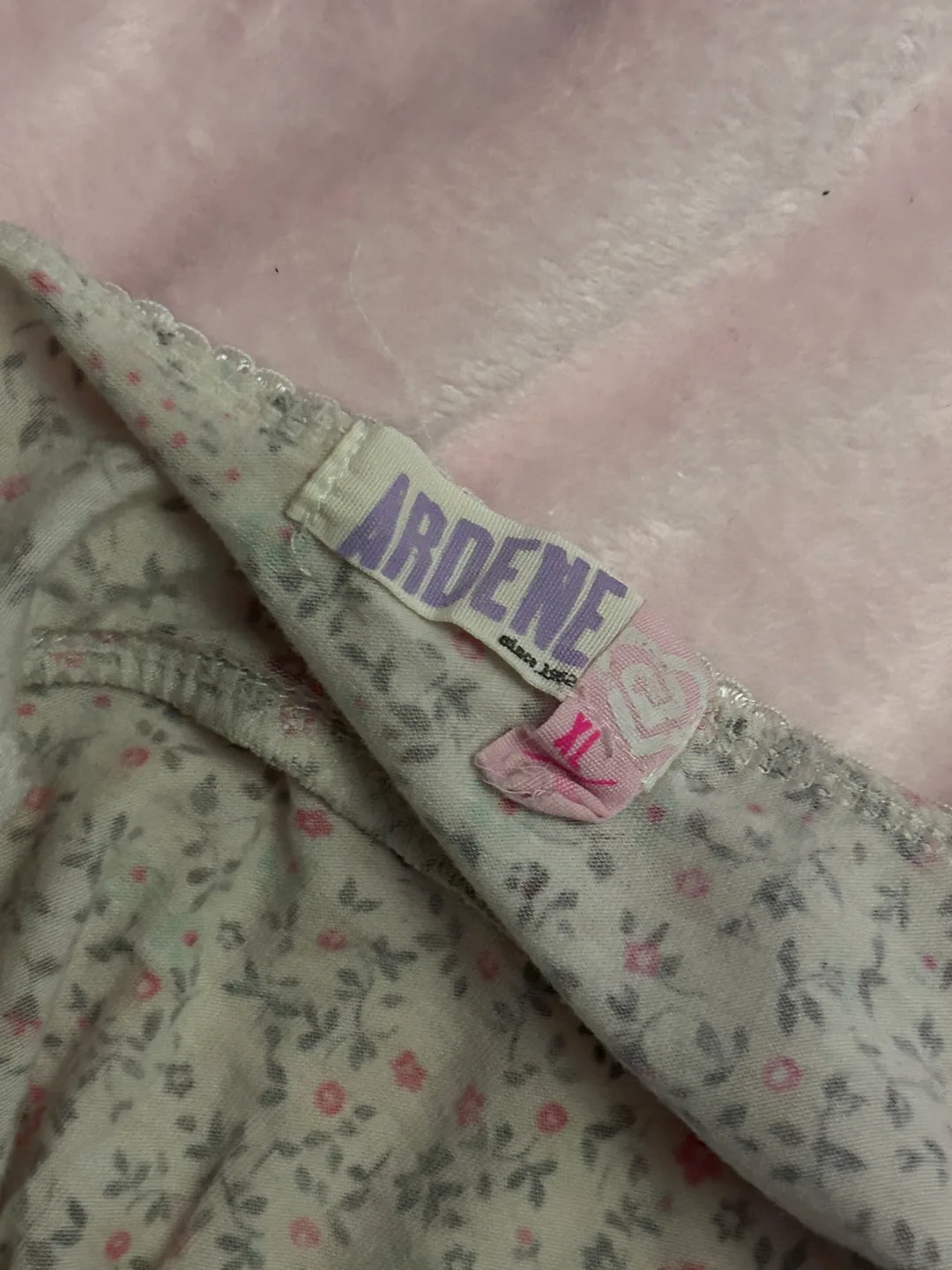 Ardene Floral Tank Top image indicator(2)