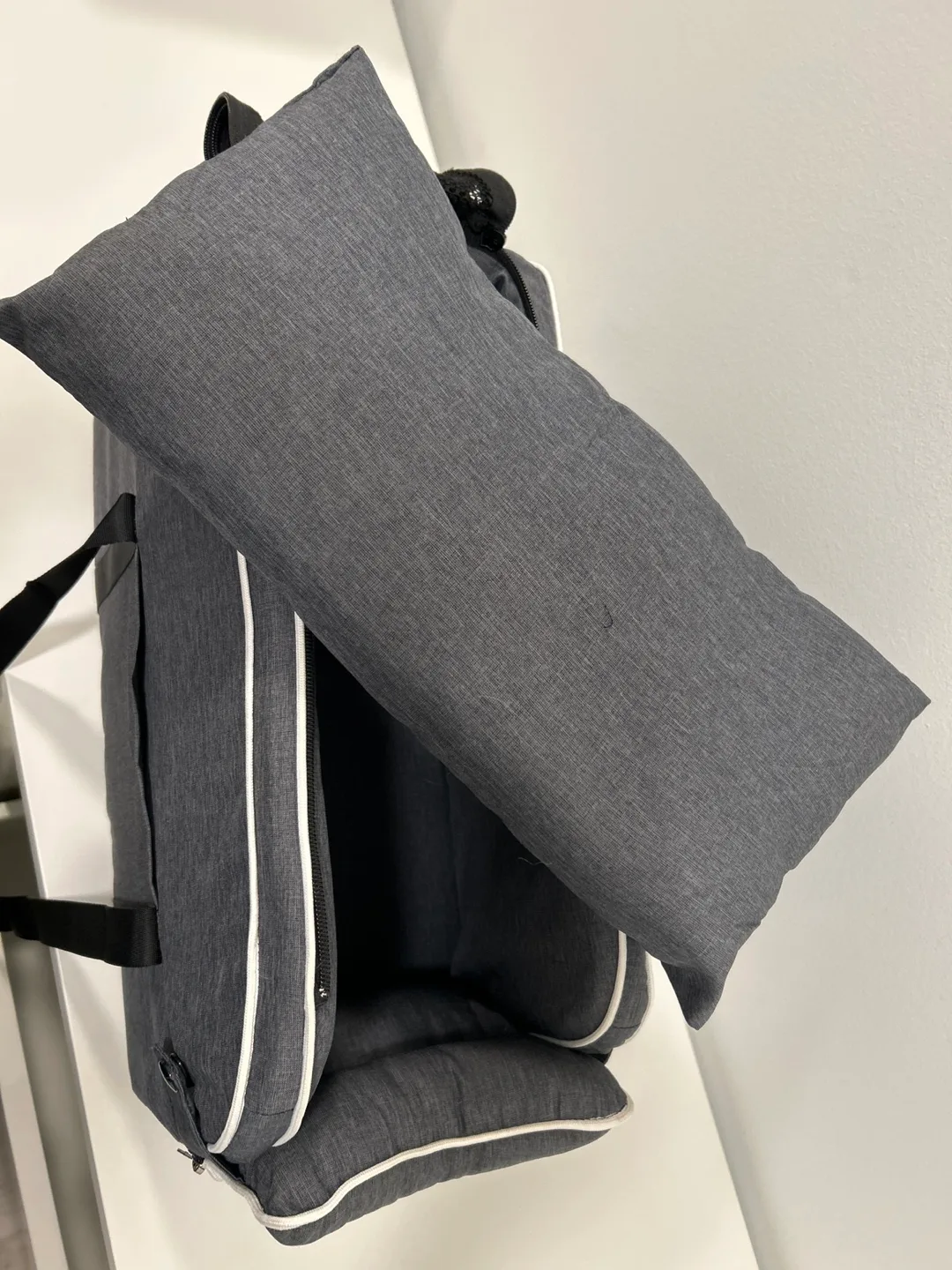 Hip to Pet Pet Carrier Bag image indicator(5)