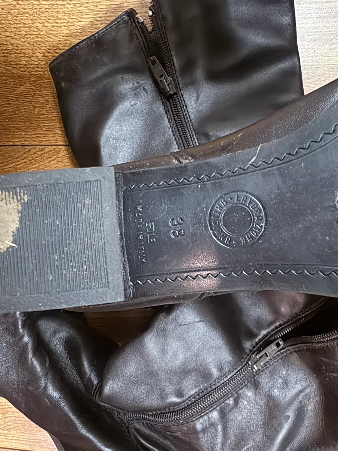 Boots image indicator(3)