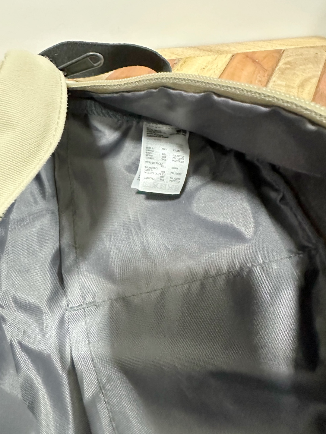 Uniqlo Beige Fanny Pack - photo 4