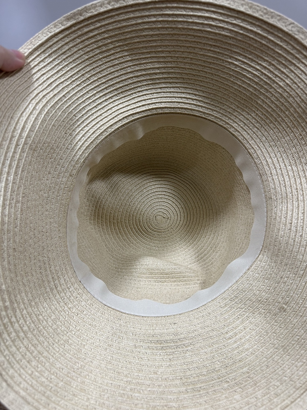Women's Straw Hat with Black Bow - photo 2