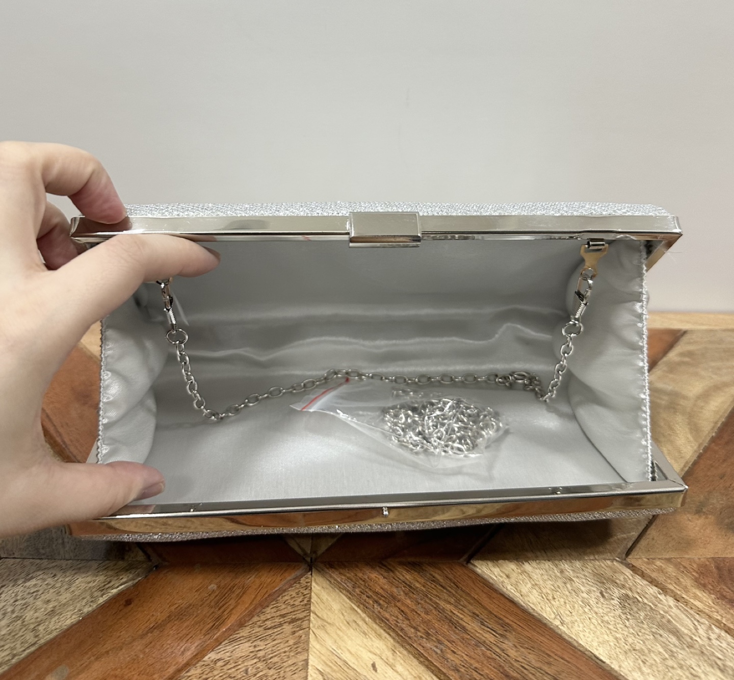 Silver Glitter Clutch Evening Bag - photo 4