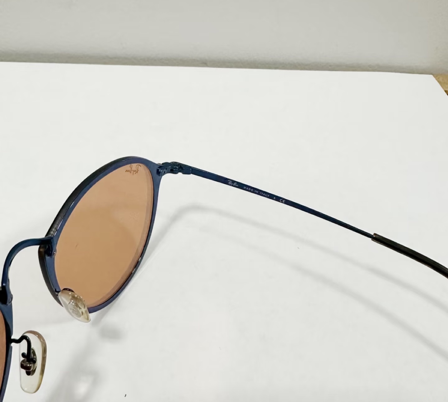 Ray-Ban Round Sunglasses - Blue Frame, Gradient Lenses - photo 4