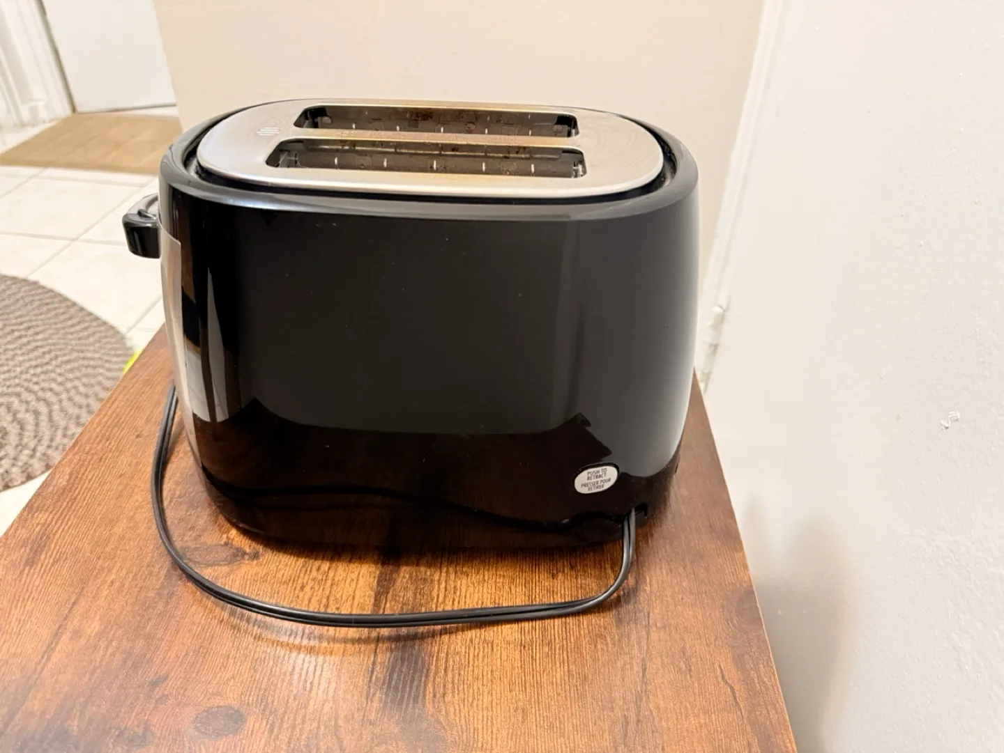 2 Slice Toaster with Warm Mode image indicator(2)