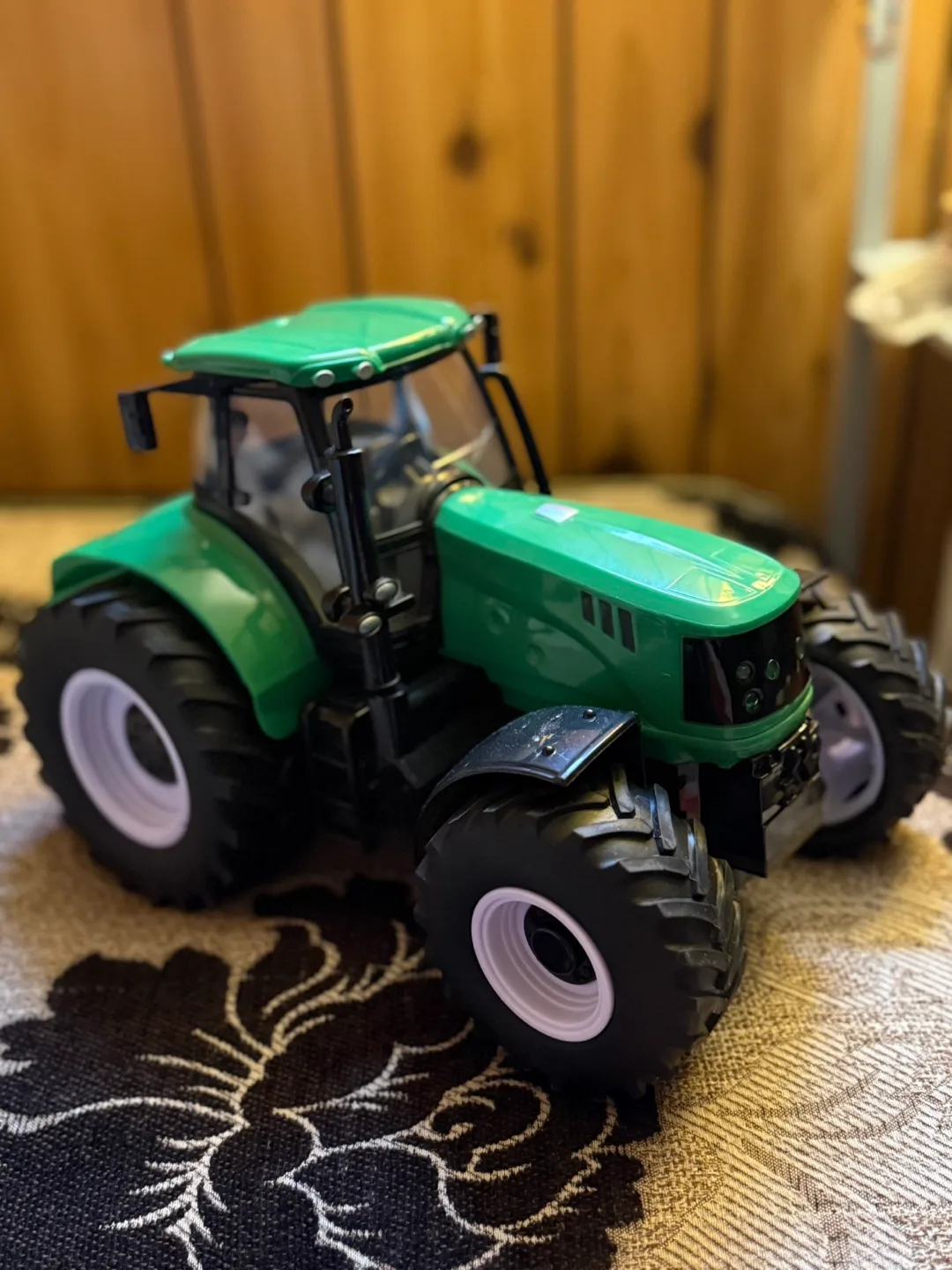 Green Toy Tractor with Lights image indicator(4)