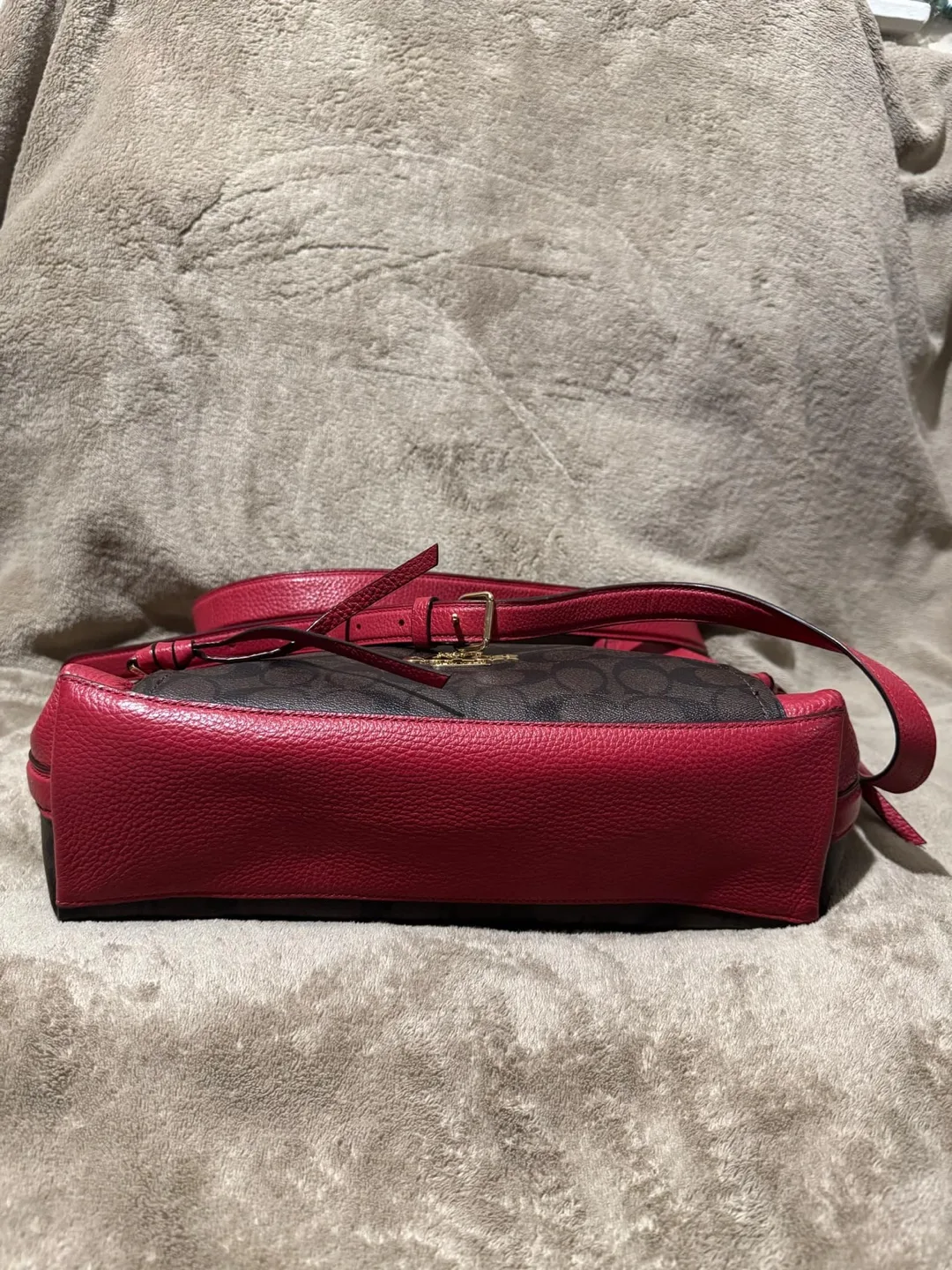 COACH Marlon Hobo in Signature Canvas image indicator(4)