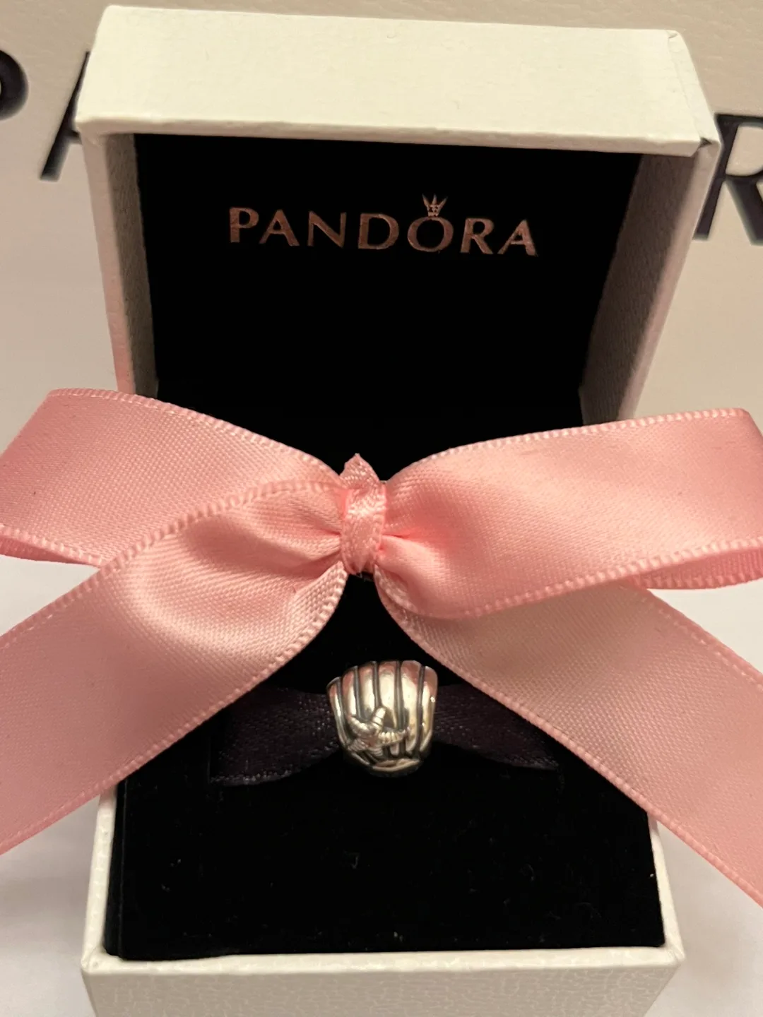 Pandora Seashell Charm image indicator(3)