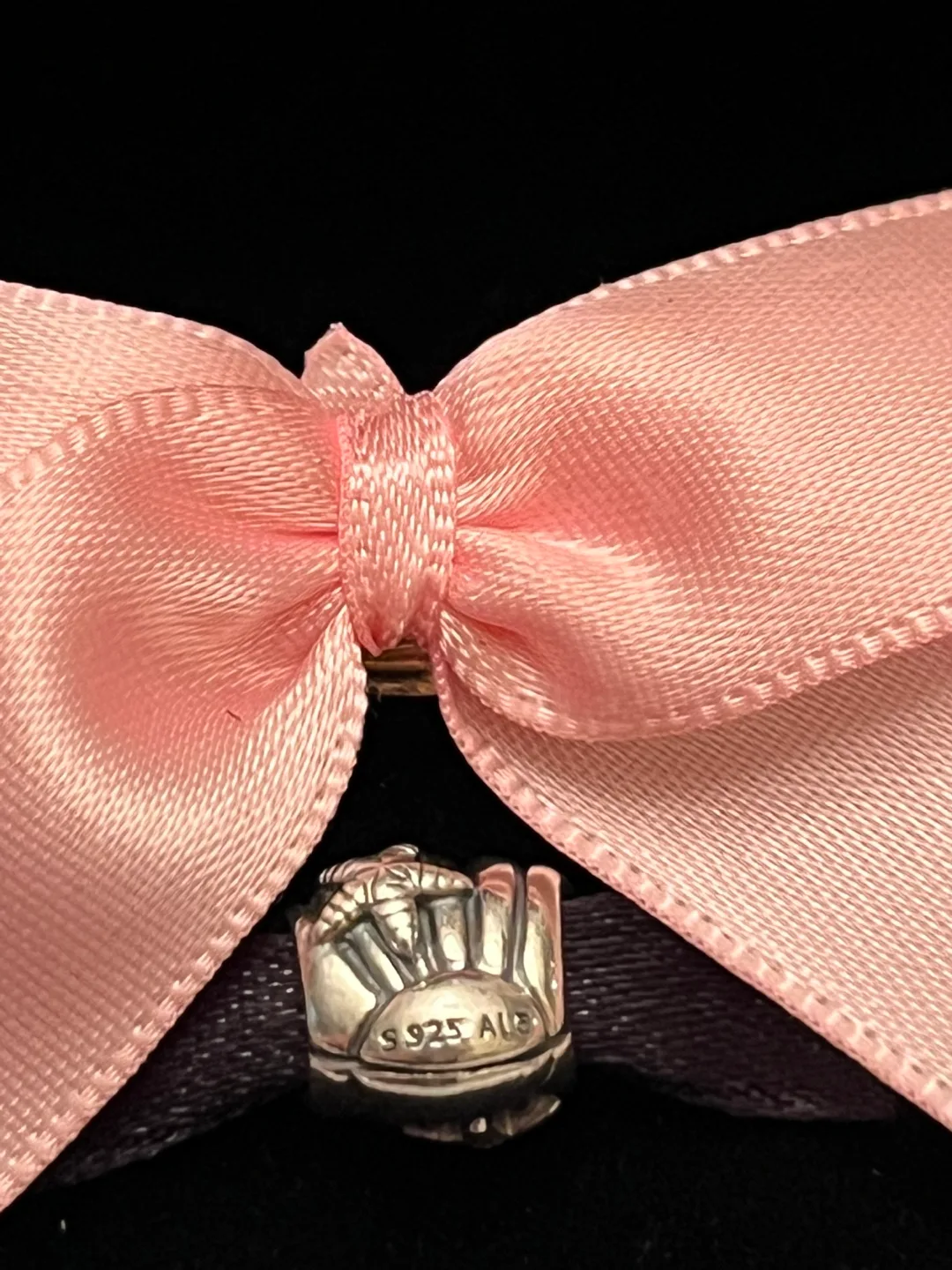 Pandora Seashell Charm image indicator(4)