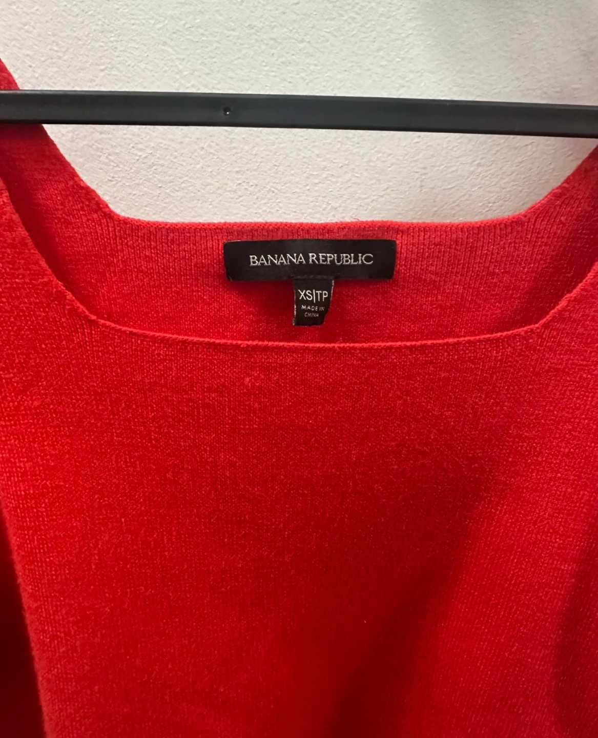 Banana Republic Red Puff-Sleeve Sweater - photo 2