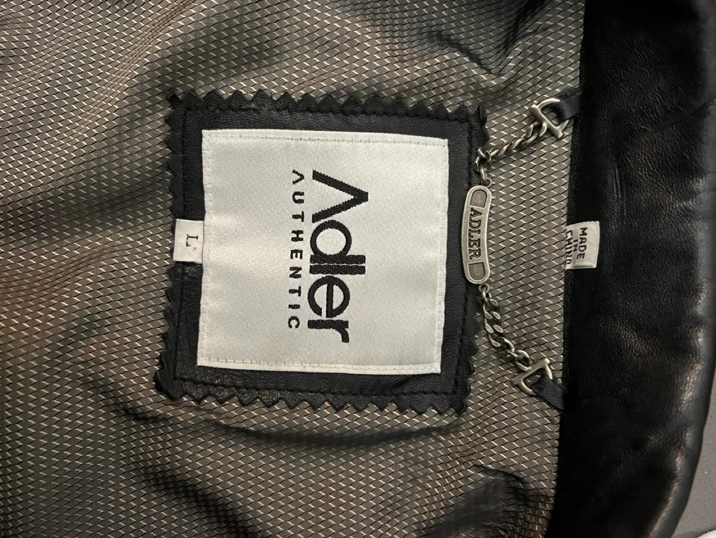 Men's Adler Leather Jacket - Size L image indicator(3)