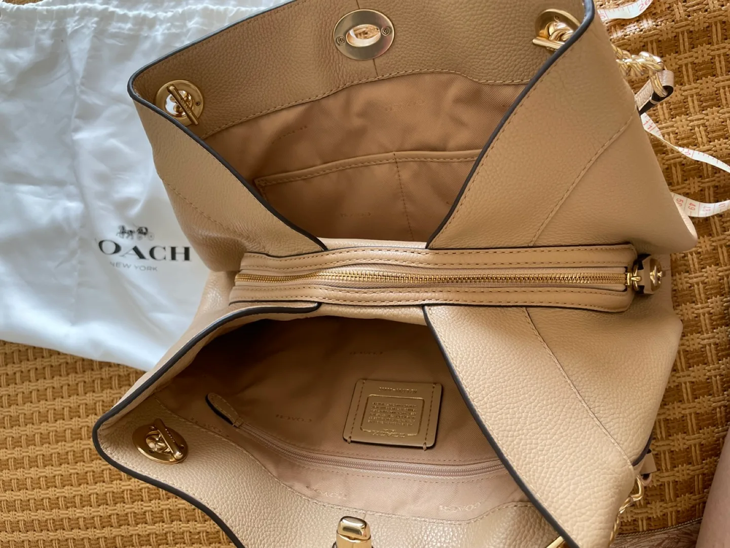 Coach Leather Hobo Bag - Beige image indicator(4)