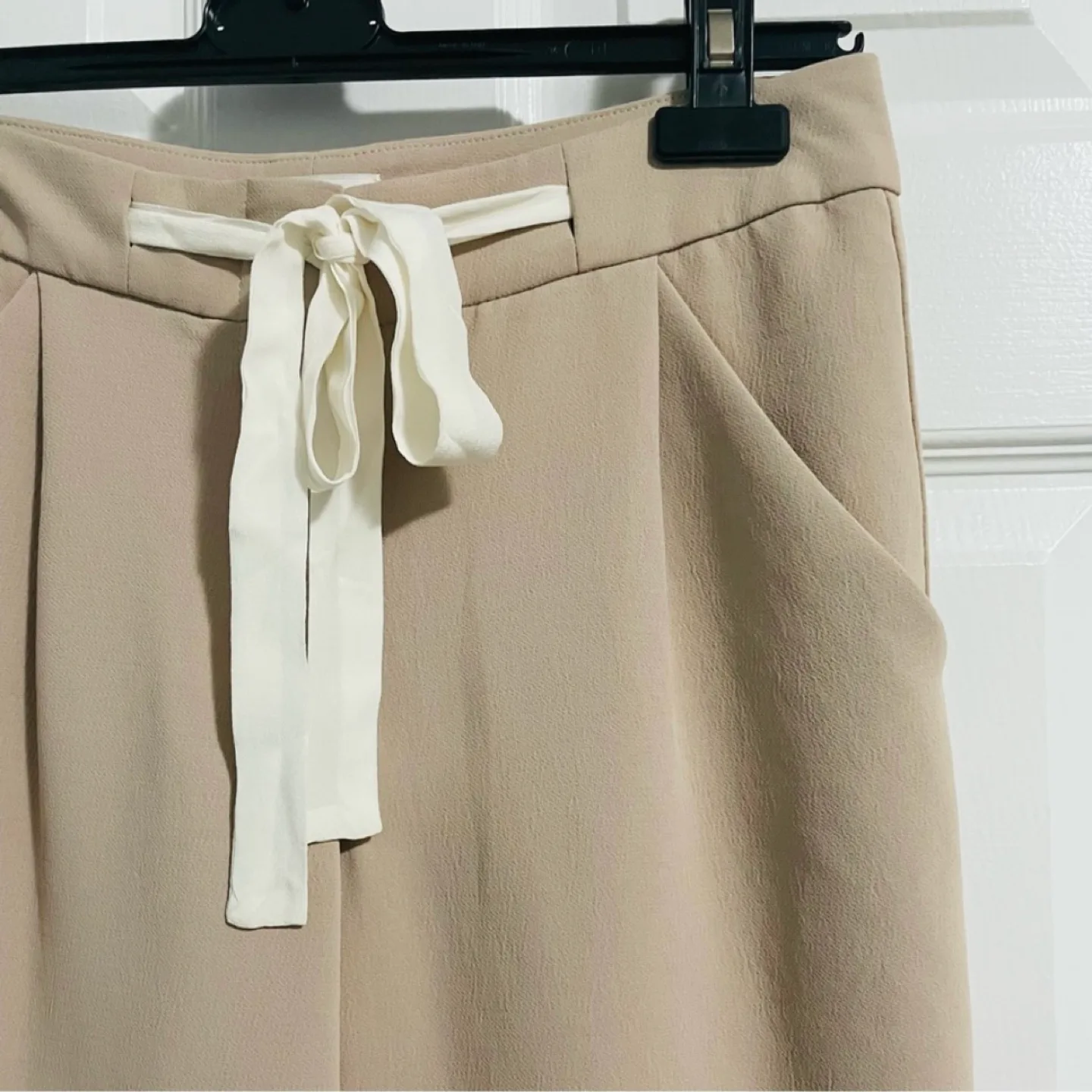 Aritzia Wilfred Allant Pants image indicator(3)