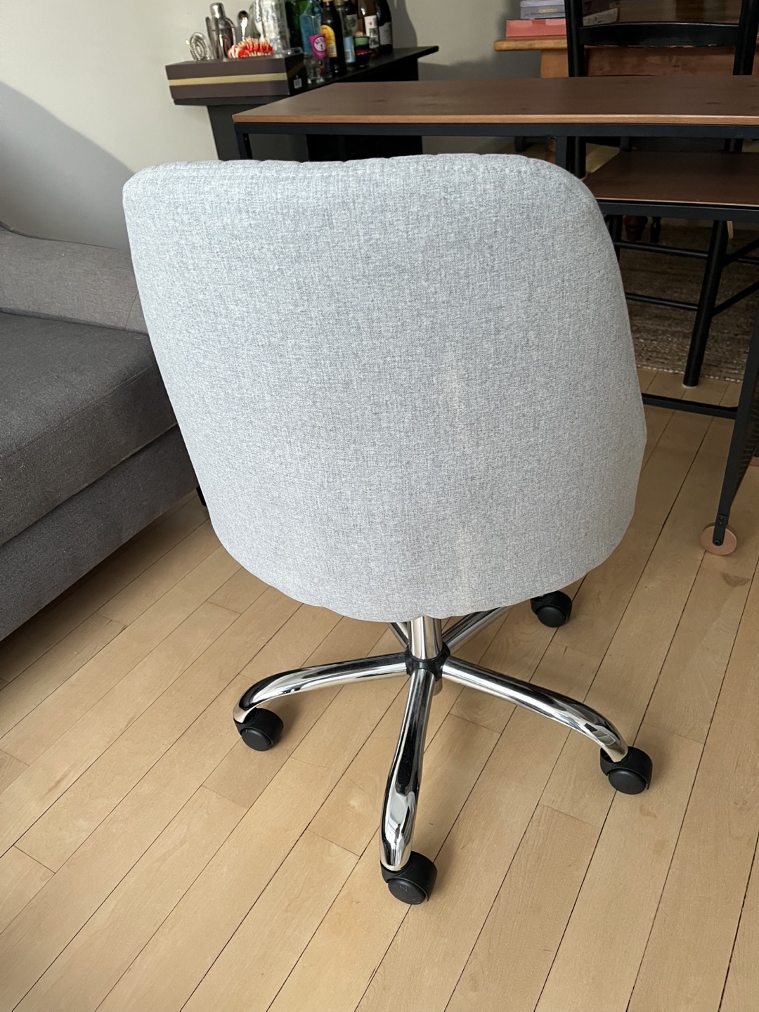 Gray Swivel Office Chair - photo 3