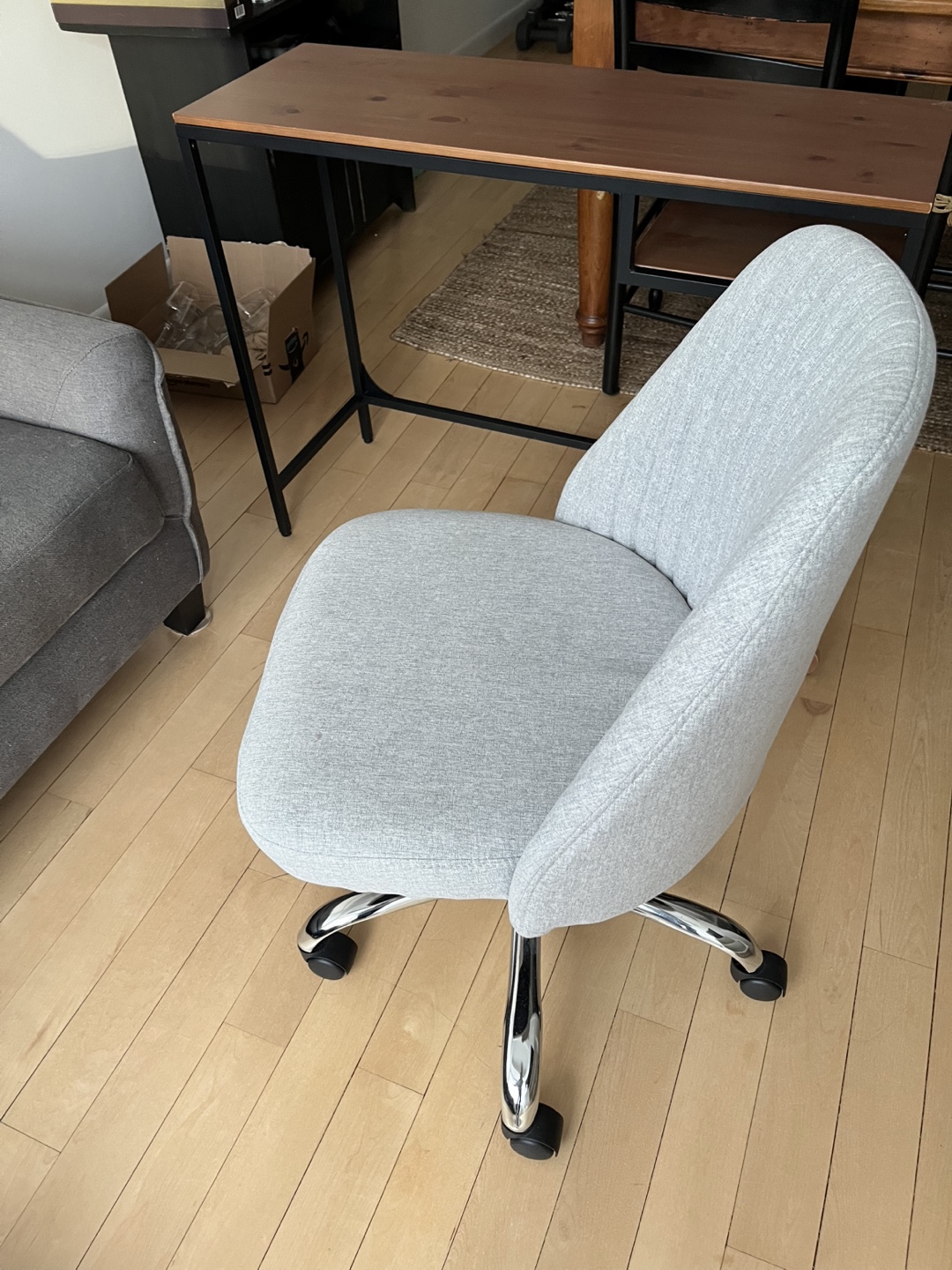 Gray Swivel Office Chair - photo 4