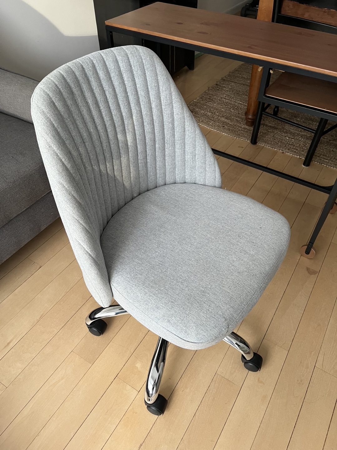 Gray Swivel Office Chair - photo 2