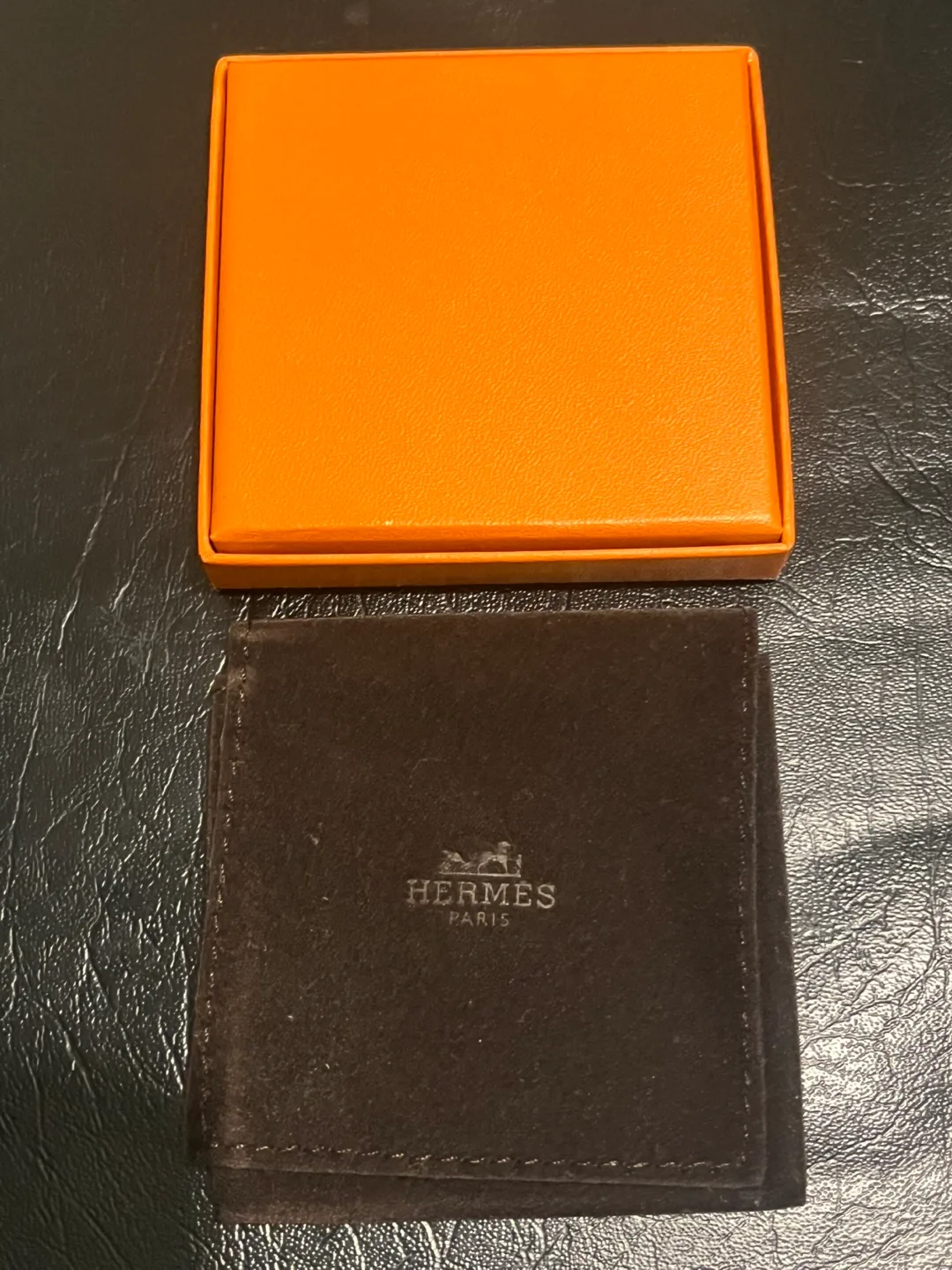 Hermes Paris Orange Box and Pouch image indicator(3)