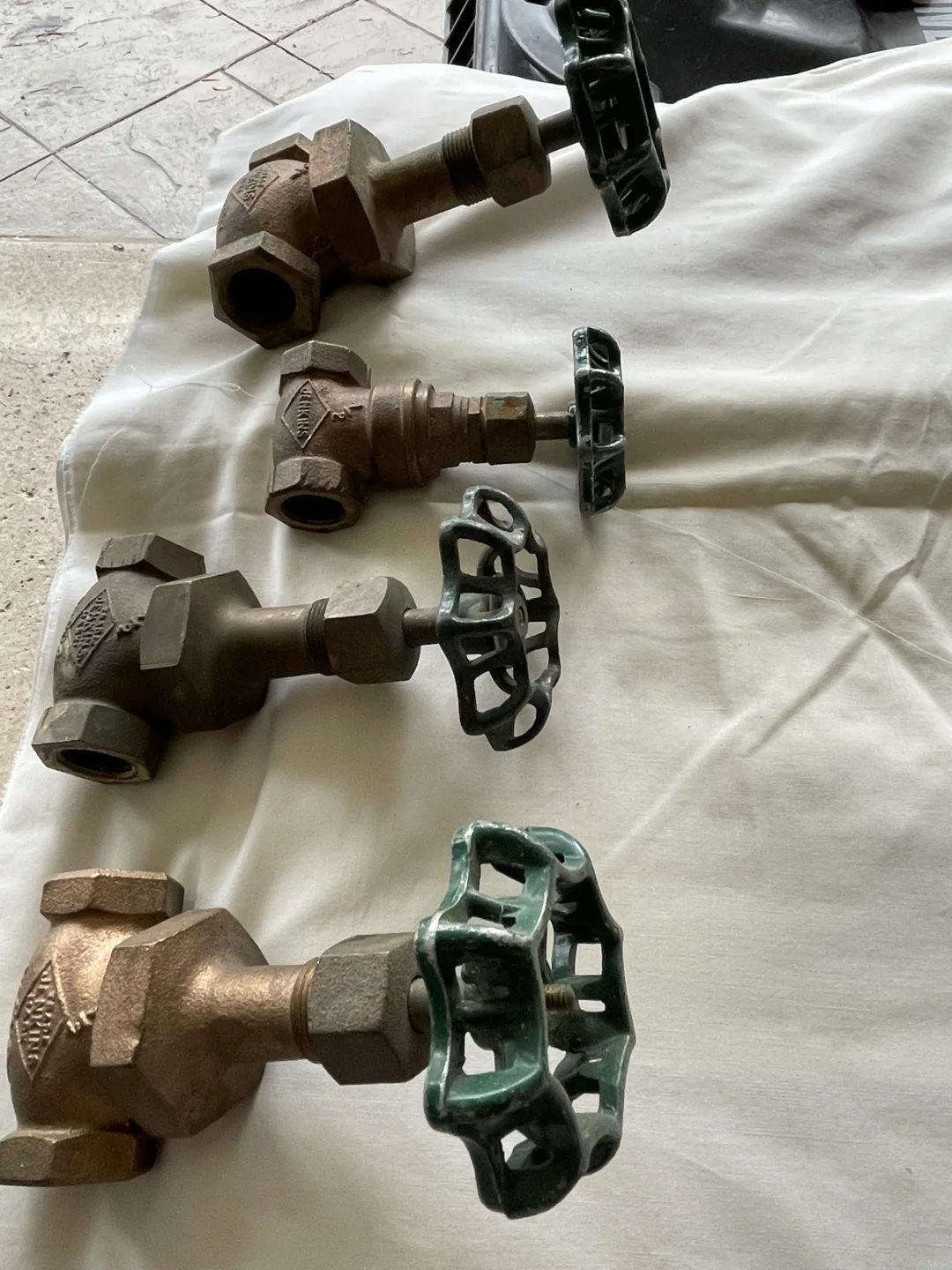 Four Vintage Jenkins Bronze Globe Valves image indicator(2)