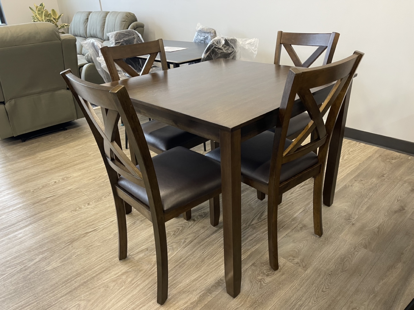 Dining Sets - 4 & 6 Seater Tables and Chairs - photo 3
