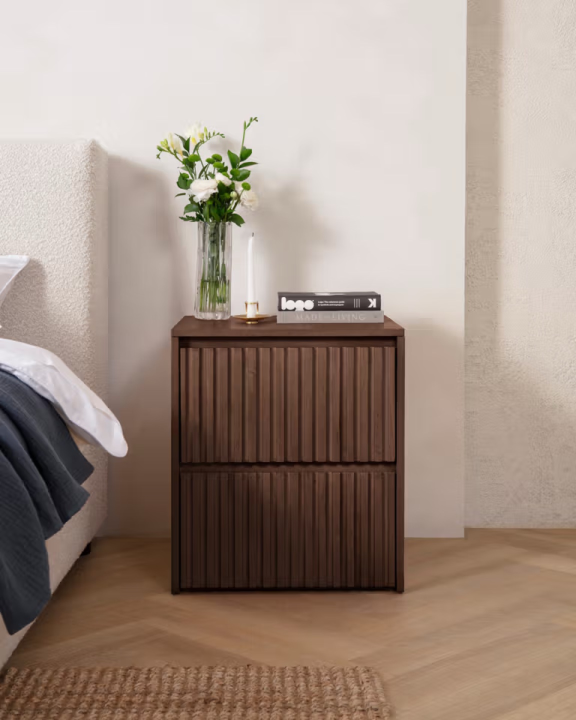 Night stand