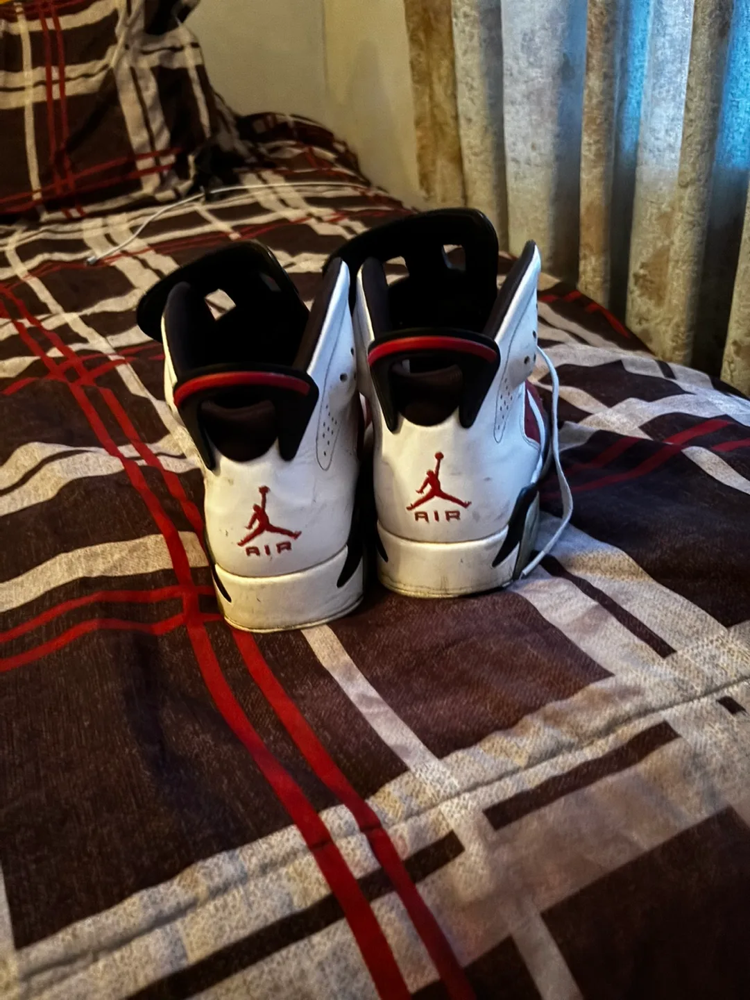 Air Jordan 6 Retro Carmine image indicator(3)
