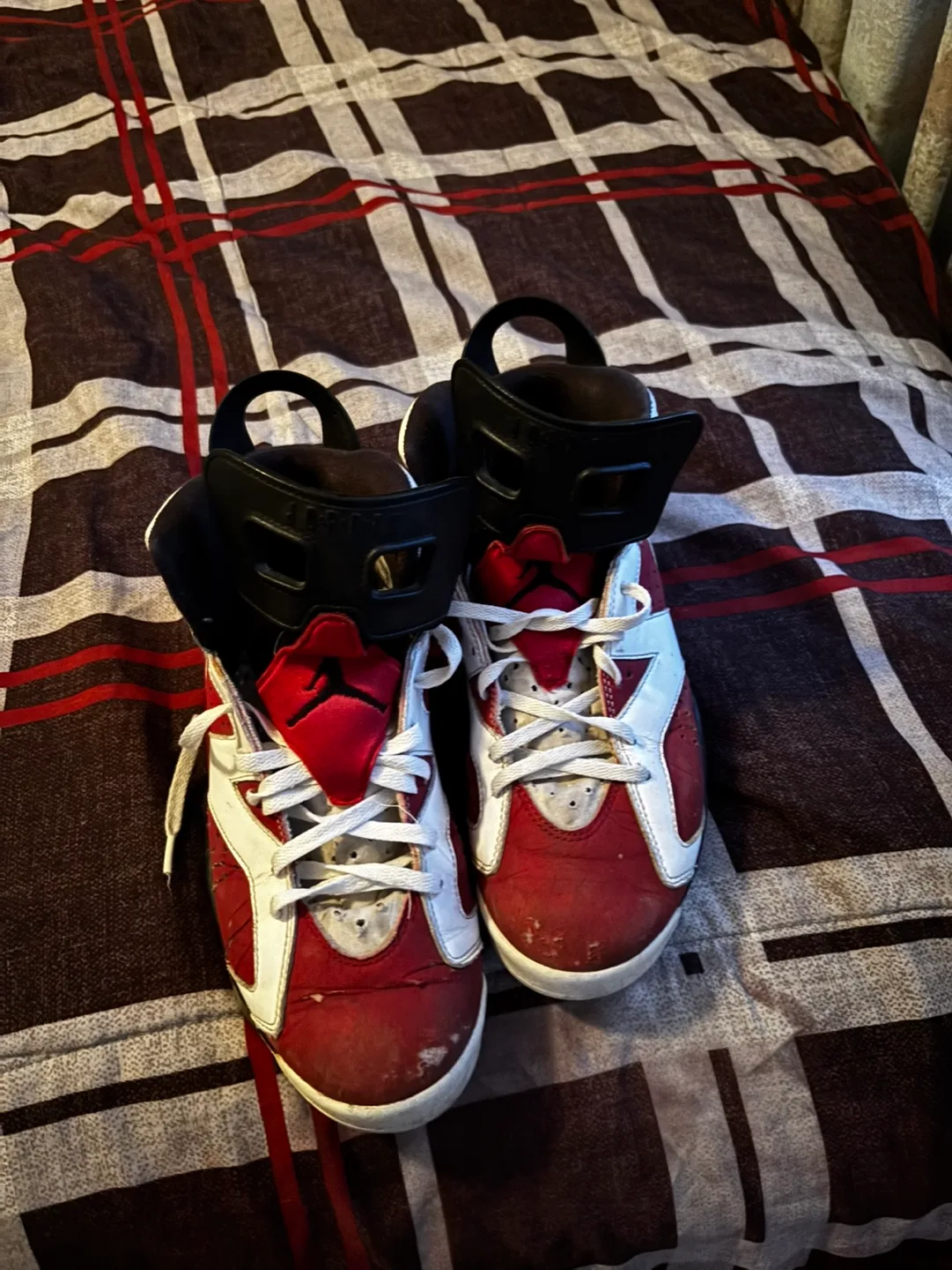 Air Jordan 6 Retro Carmine image indicator(2)