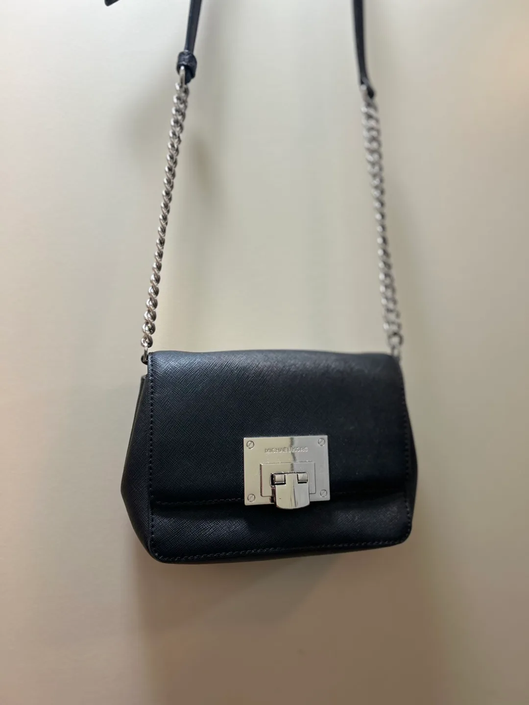 Michael Kors Black Leather Crossbody Bag image indicator(3)