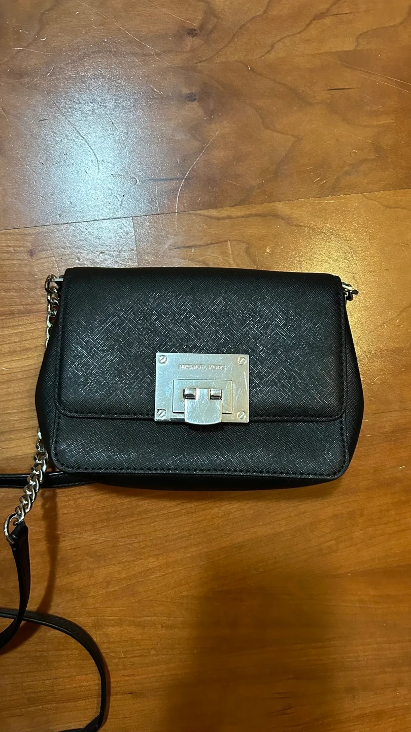 Michael Kors Black Leather Crossbody Bag image indicator(9)