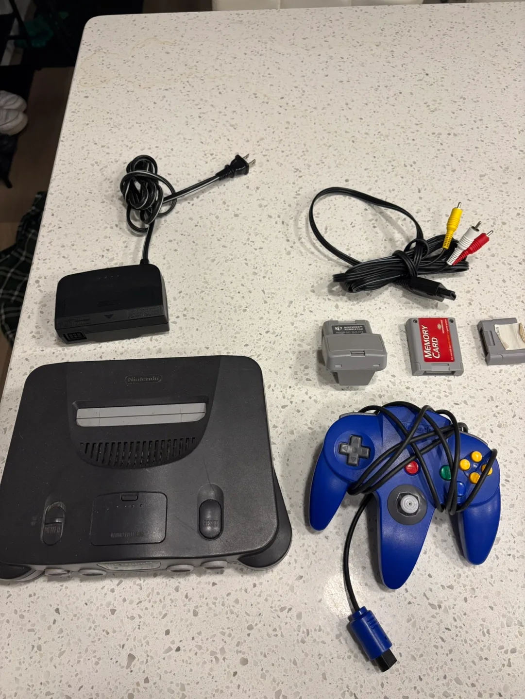 Nintendo 64 Console Bundle - Tested