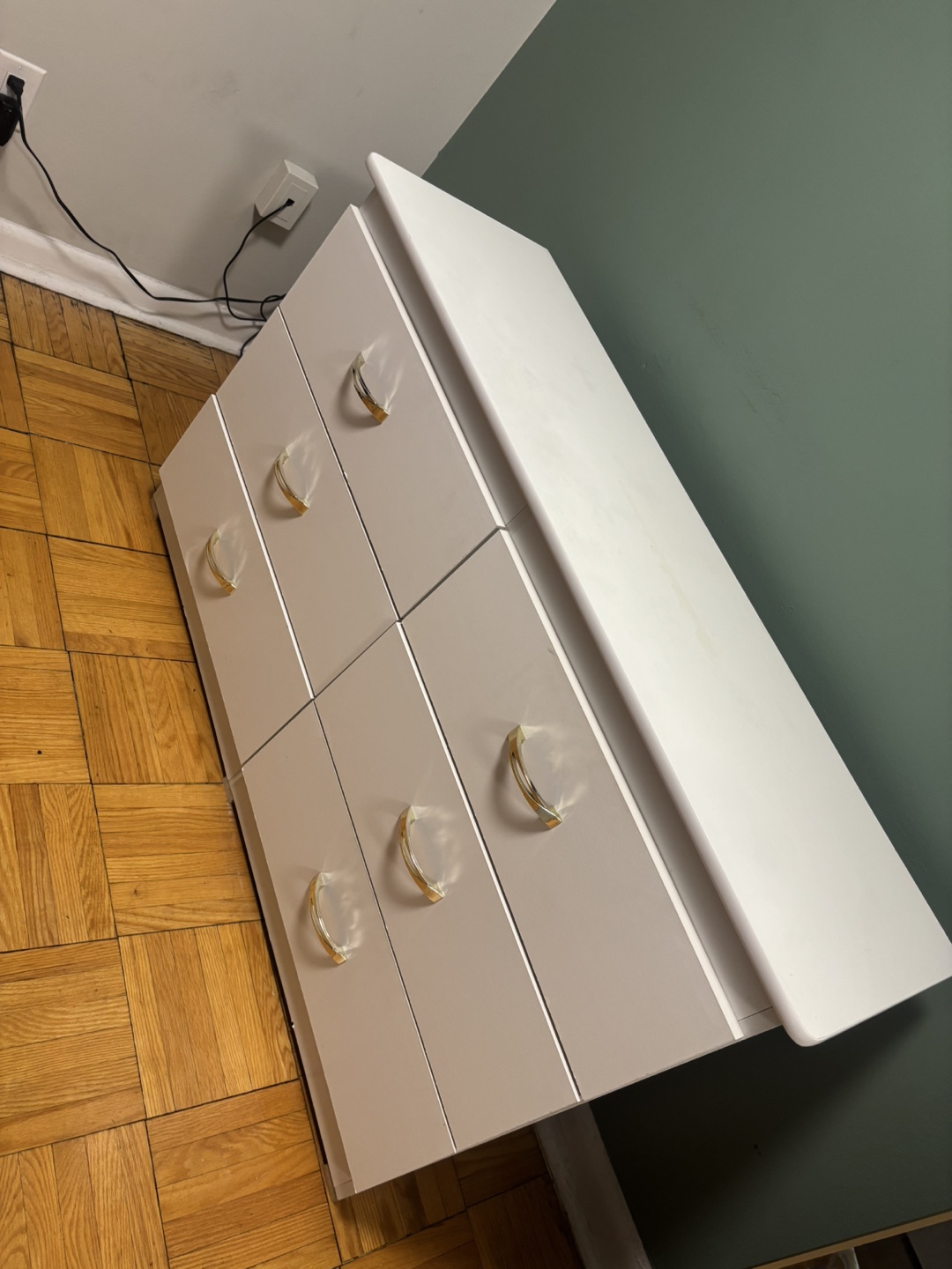 White Six-Drawer Dresser - photo 3