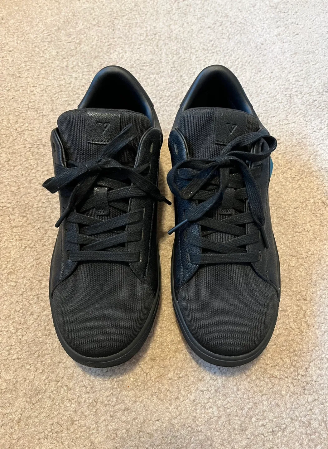 Women’s Vessi Soho Sneaker Size 7US thumbnail