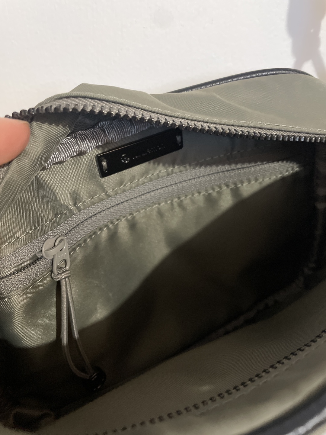 Lululemon Crossbody Bag - Olive Green - photo 3