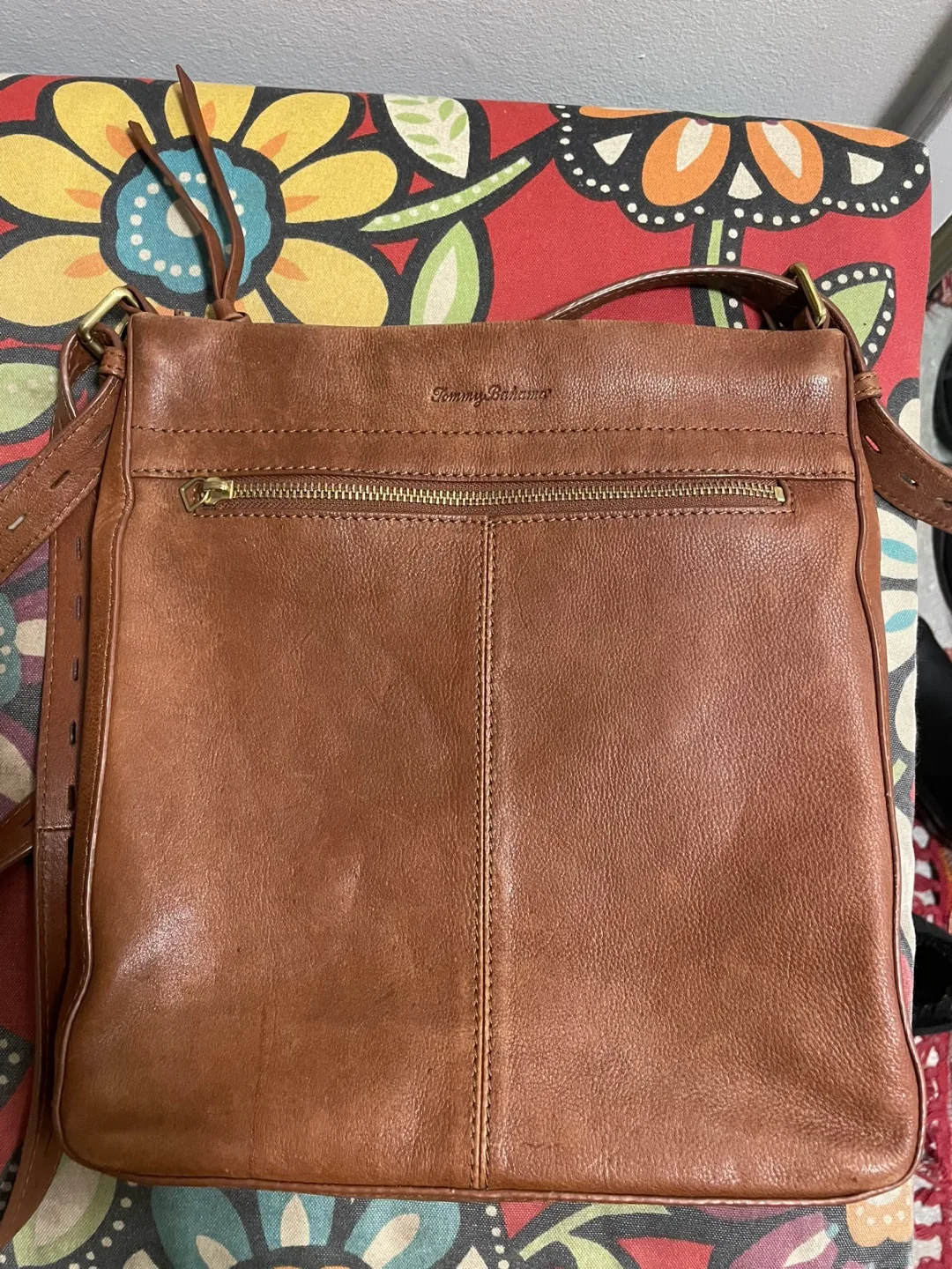 Tommy Bahamas Leather Crossbody Bag image indicator(3)