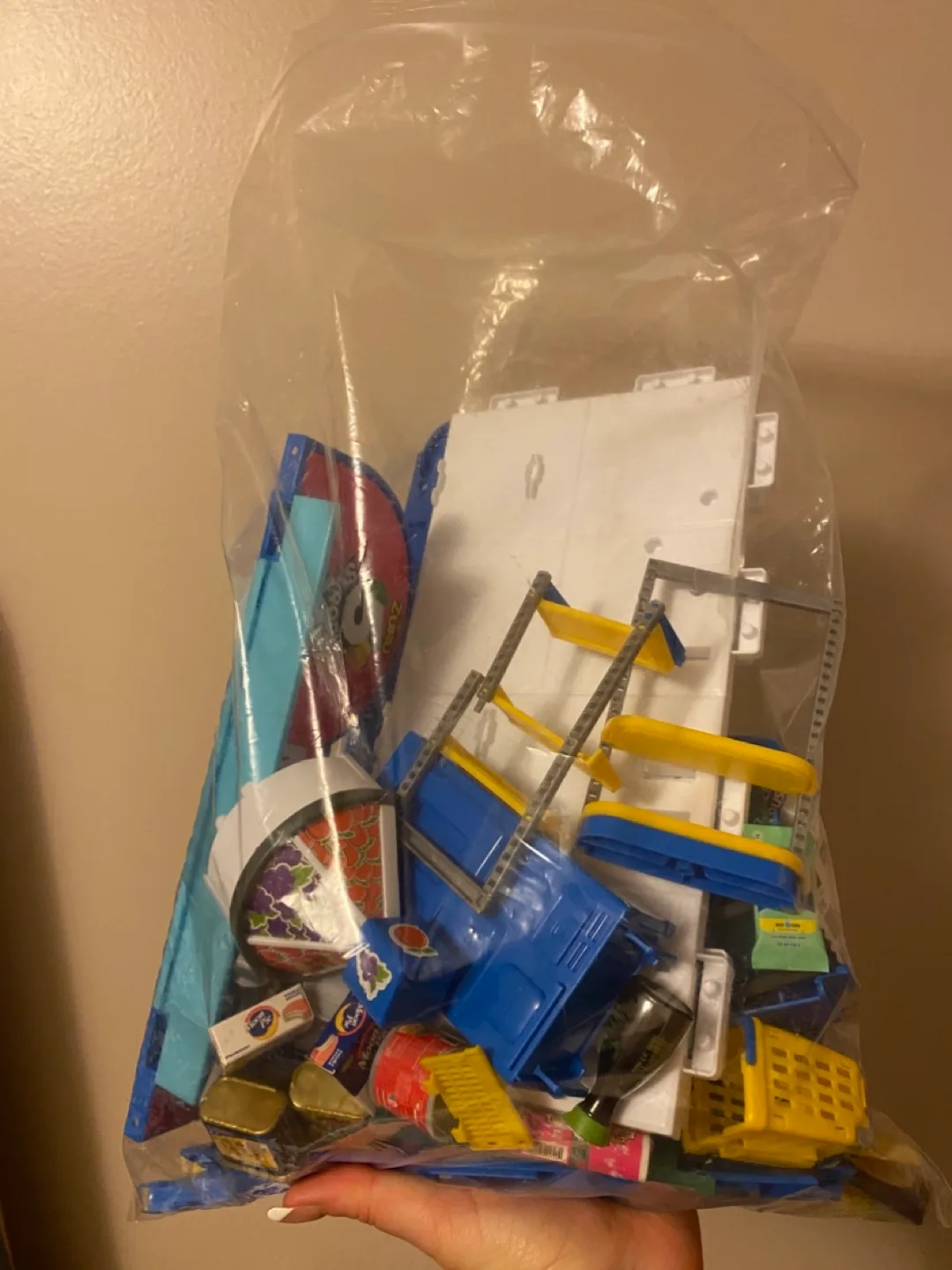 ZURU 5 Surprise Mini Mart plus mini brands(not assembled) image indicator(2)