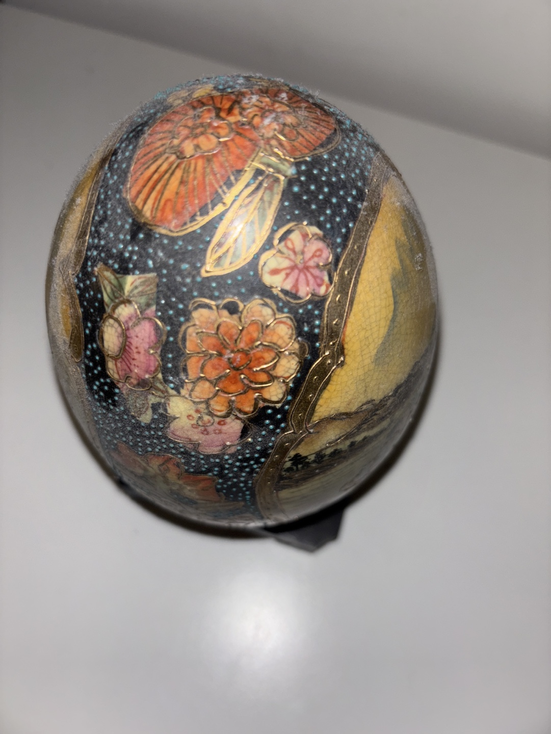 Vintage Japanese Decorated Ostrich Egg - photo 3