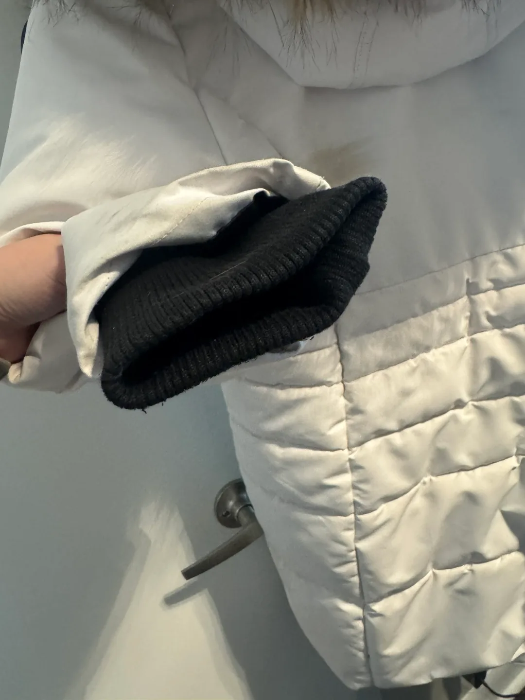 Women’s Point Zero White Puffer Jacket with Faux Fur Hood image indicator(7)