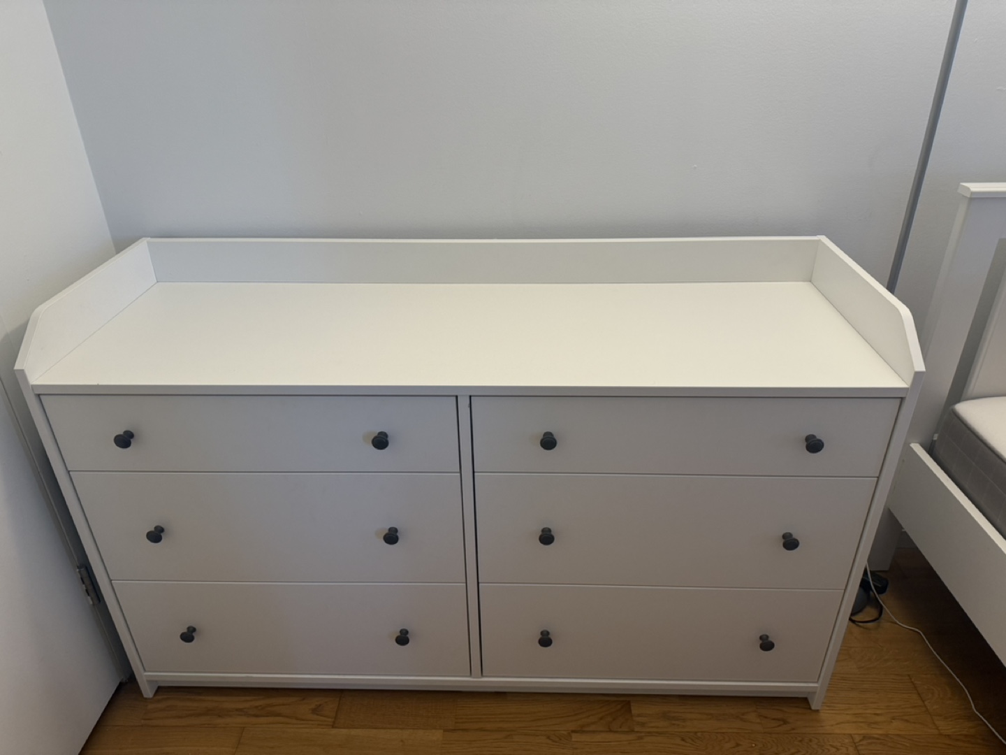 White Double Dresser with 6 Drawers - photo 2