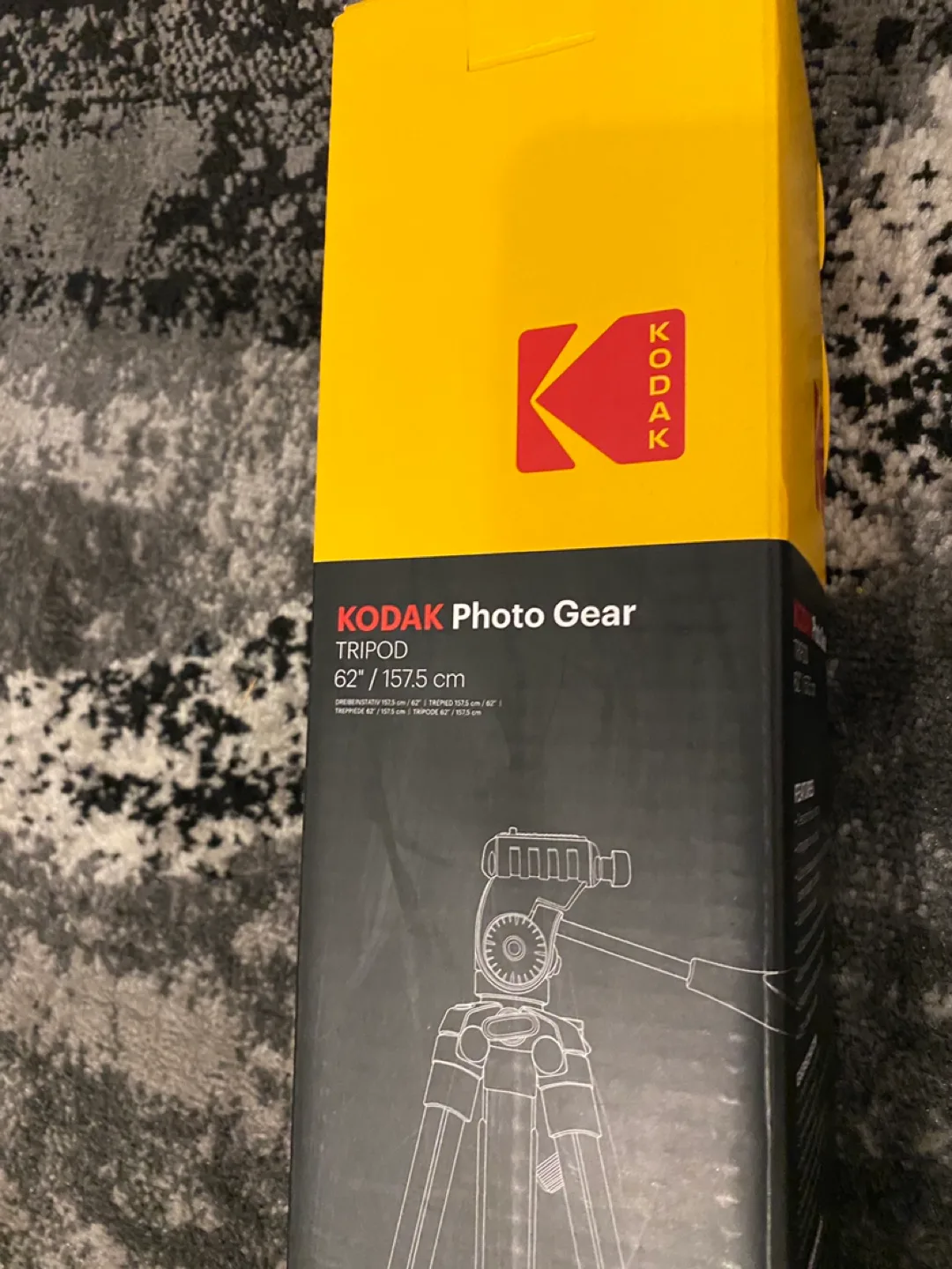 Nikon D5200 Kit with 2 lenses, tripod and bag image indicator(10)